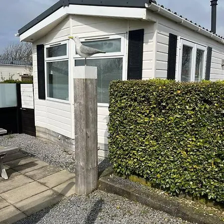 + Tiny House Nabij Apartman Petten
