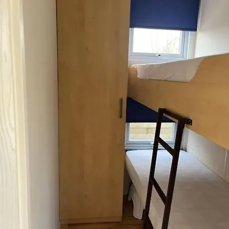 + Tiny House Nabij * Petten