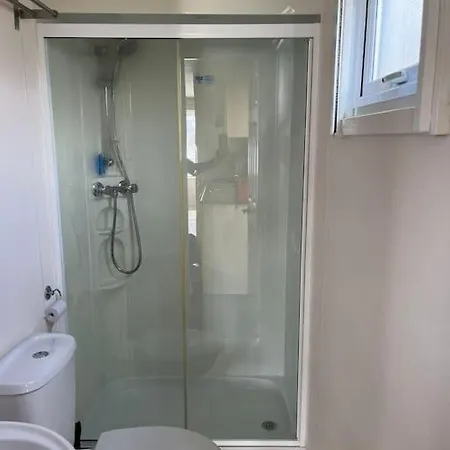 + Tiny House Nabij Apartamento *